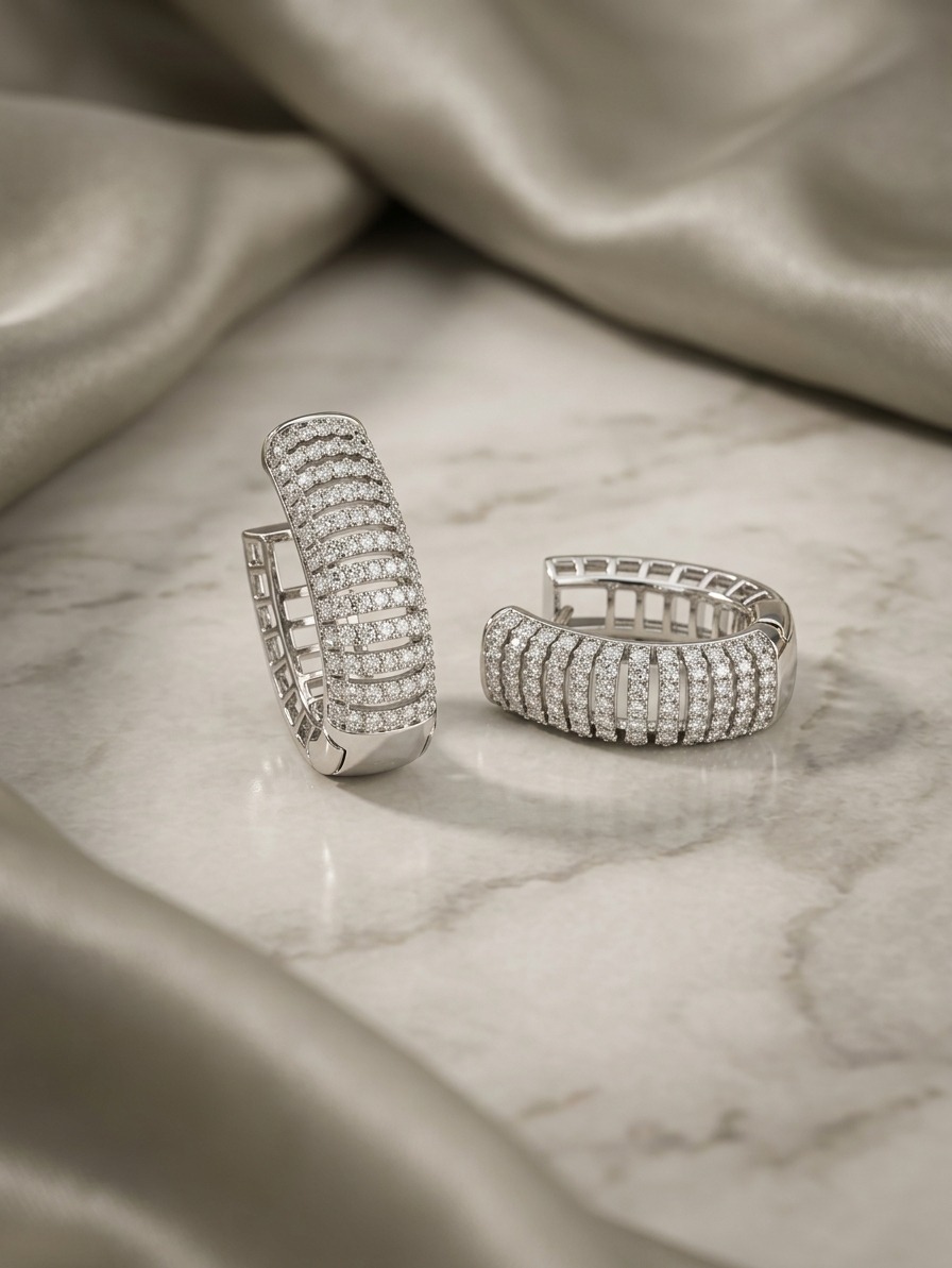 Zircoon Silver Hoops