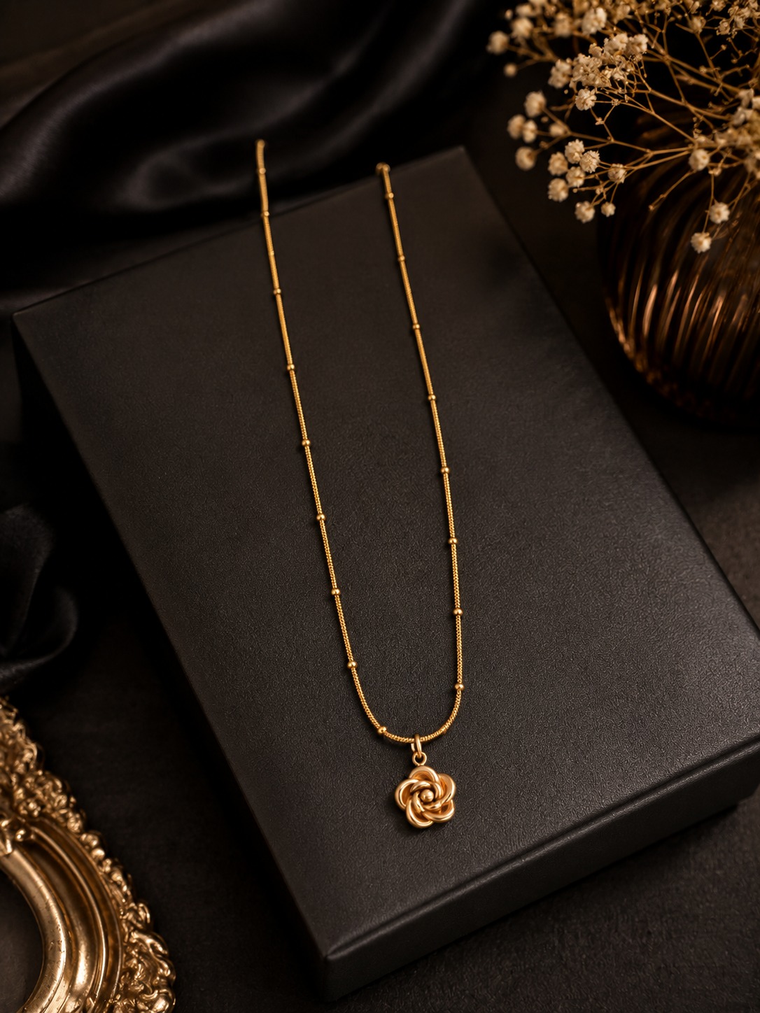 Rose Necklace