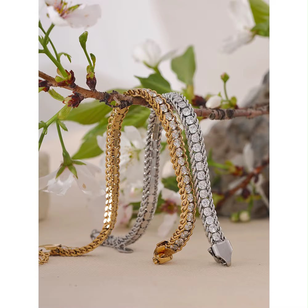 Luster Bracelet Golden & Silver
